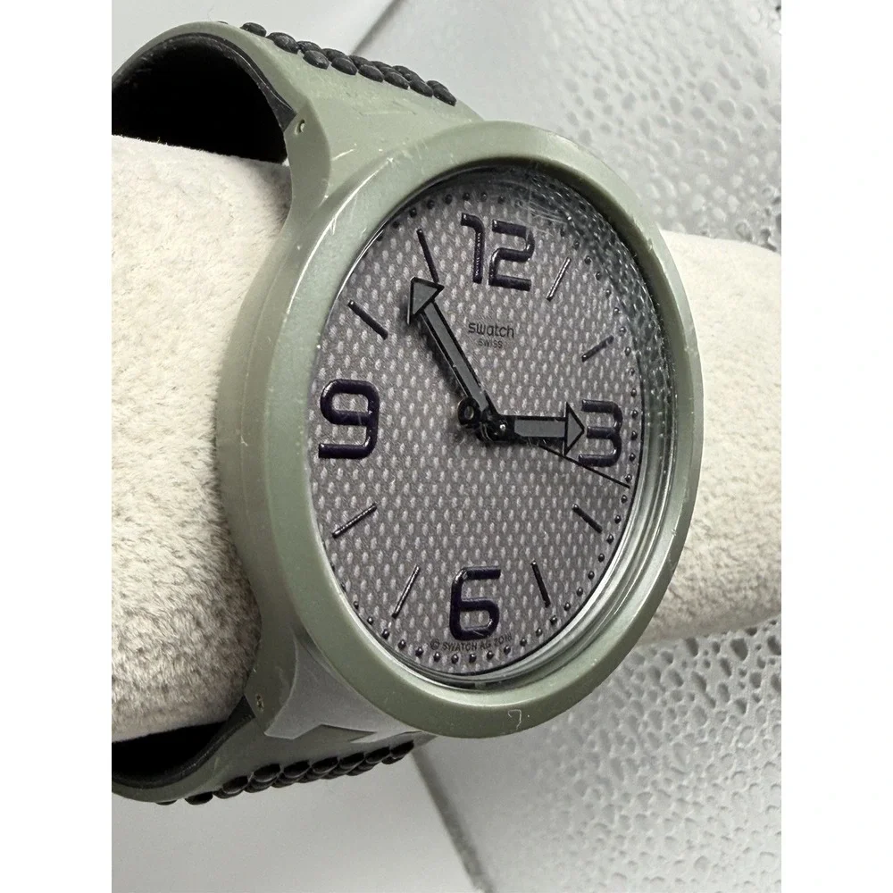 Swatch Big Bold BBBubbles New Battery Men Watch 47MM 8